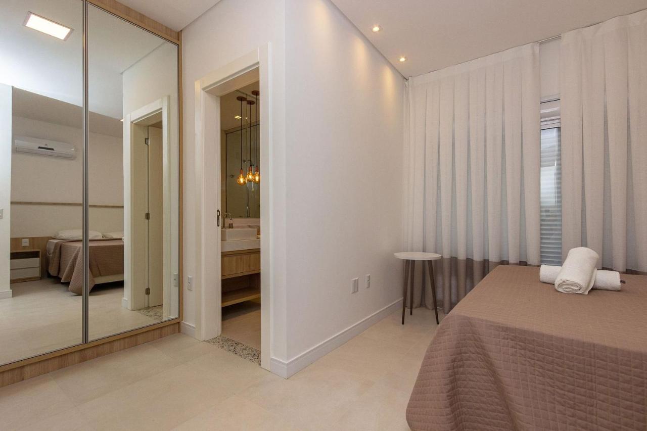 Mar De Fora 205 - Lindissima Cobertura Duplex - Piscina No Condominio - 100 Metros Da Praia De Mariscal. Bombinhas Zewnętrze zdjęcie
