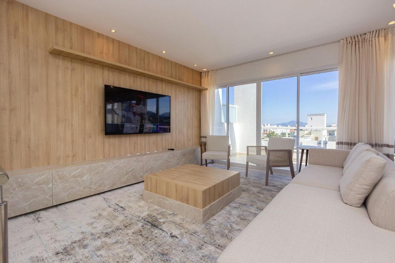 Mar De Fora 205 - Lindissima Cobertura Duplex - Piscina No Condominio - 100 Metros Da Praia De Mariscal. Bombinhas Zewnętrze zdjęcie